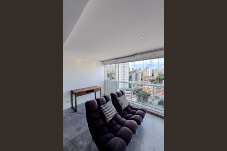Varanda de kitnet/studio à venda com 1 quarto, 33m² em Vila Mariana, São Paulo