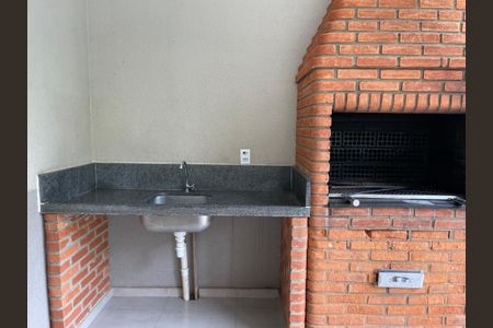 Apartamento para alugar com 47m², 2 quartos e 1 vagaÁrea comum - Churrasqueira