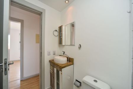 Apartamento à venda com 74m², 3 quartos e 1 vagaBanheiro Social