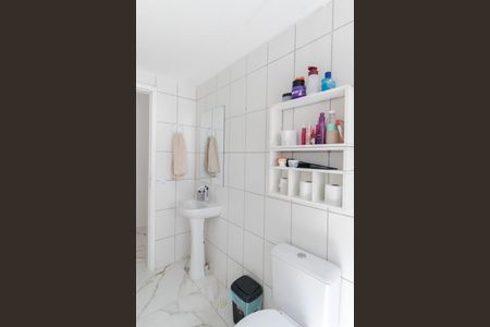 Apartamento para alugar com 50m², 2 quartos e sem vaga Apartamento para alugar com 50m², 2 quartos e sem vagaBanheiro