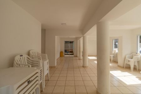 Apartamento para alugar com 50m², 2 quartos e sem vaga Apartamento para alugar com 50m², 2 quartos e sem vagaÁrea Comum - Salão de Festas