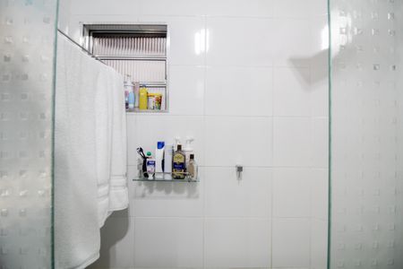 Apartamento à venda com 105m², 2 quartos e sem vagaBanheiro