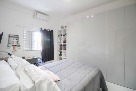 Apartamento à venda com 105m², 2 quartos e sem vagaQuarto 1