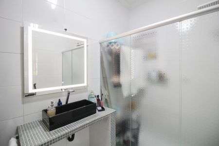 Apartamento à venda com 105m², 2 quartos e sem vagaBanheiro