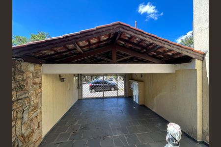 Vista da Sala de casa para alugar com 3 quartos, 300m² em Jardim Libano, São Paulo