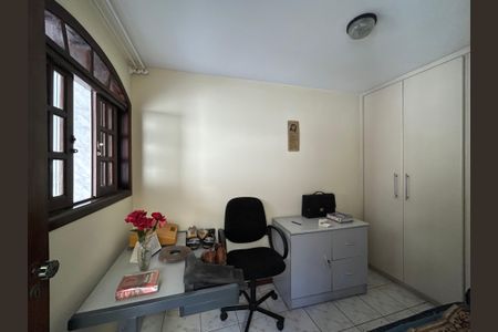 Casa para alugar com 300m², 3 quartos e 2 vagasEscritório