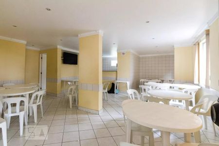 Apartamento para alugar com 65m², 3 quartos e 1 vagaÁrea comum - Salão de festas