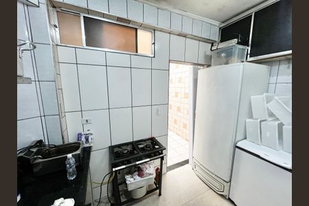 Casa à venda com 120m², 2 quartos e 1 vagaEdícula