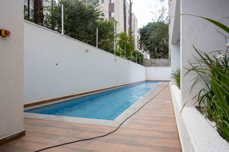 Apartamento para alugar com 45m², 2 quartos e 1 vagaÁrea comum - Piscina