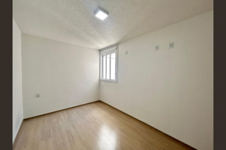 Quarto de apartamento para alugar com 2 quartos, 45m² em Santo Afonso, Novo Hamburgo