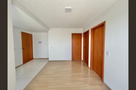 Sala de apartamento para alugar com 2 quartos, 45m² em Santo Afonso, Novo Hamburgo