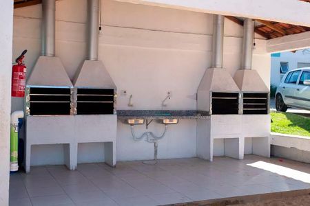 Apartamento para alugar com 49m², 2 quartos e 1 vagaÁrea comum - Churrasqueira