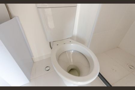 Apartamento para alugar com 36m², 2 quartos e sem vaga Apartamento para alugar com 36m², 2 quartos e sem vagaBanheiro