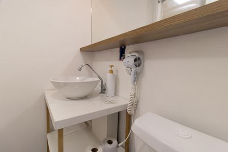 Studio para alugar com 10m², 1 quarto e sem vaga Studio para alugar com 10m², 1 quarto e sem vagaBanheiro da Suíte