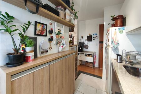 Apartamento à venda com 45m², 2 quartos e 1 vaga Apartamento à venda com 45m², 2 quartos e 1 vagaCozinha