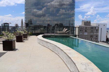 Studio à venda com 39m², 1 quarto e 1 vagaPiscina