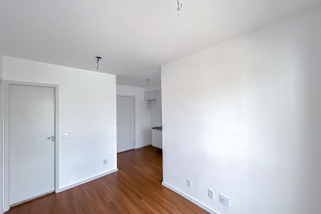 Sala de apartamento para alugar com 2 quartos, 37m² em Vila Independencia, São Paulo