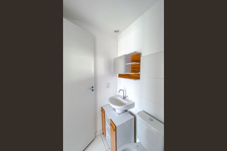Apartamento para alugar com 37m², 2 quartos e sem vagaBanheiro