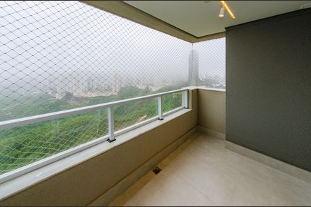 Varanda de apartamento para alugar com 2 quartos, 82m² em Vila da Serra, Belo Horizonte