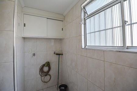 Apartamento à venda com 57m², 2 quartos e 1 vagaÁrea de Serviço
