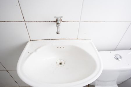 Banheiro de casa para alugar com 1 quarto, 30m² em Taboão, Diadema