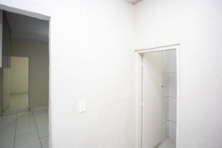 Casa para alugar com 30m², 1 quarto e sem vagaÁrea de Serviço