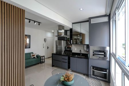 Apartamento para alugar com 43m², 1 quarto e 1 vaga Apartamento para alugar com 43m², 1 quarto e 1 vagaVaranda