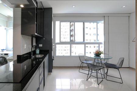 Apartamento para alugar com 43m², 1 quarto e 1 vaga Apartamento para alugar com 43m², 1 quarto e 1 vagaSala