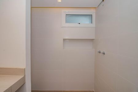 Apartamento à venda com 111m², 3 quartos e sem vagaBanheiro da Suíte 