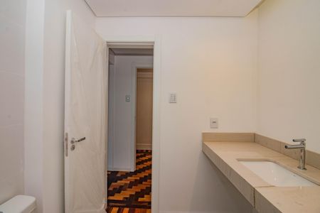 Apartamento à venda com 111m², 3 quartos e sem vagaBanheiro da Suíte 