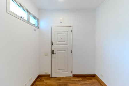 Entrada Social de apartamento à venda com 3 quartos, 134m² em Higienópolis, São Paulo
