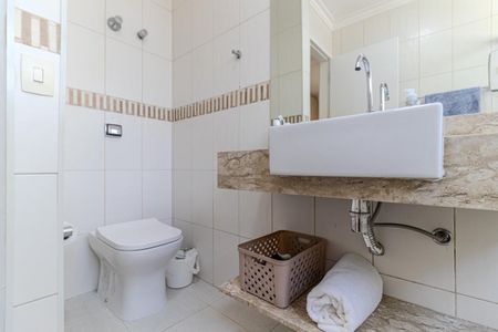 Apartamento à venda com 134m², 3 quartos e 1 vagaBanheiro da Suíte