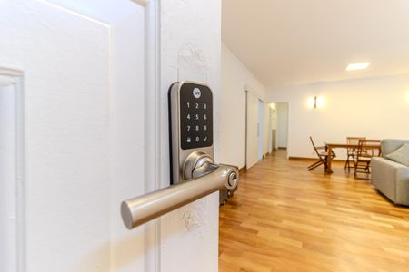 Apartamento à venda com 134m², 3 quartos e 1 vagaFechadura Eletrônica