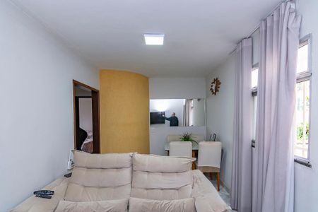 Sala de apartamento para alugar com 2 quartos, 48m² em Caiçara-adelaide, Belo Horizonte
