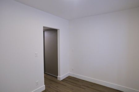 Suíte de apartamento para alugar com 2 quartos, 70m² em Funcionários, Belo Horizonte