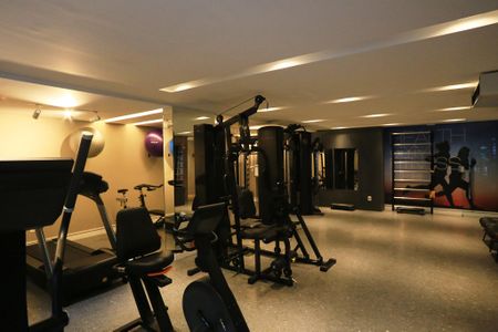 Apartamento para alugar com 70m², 2 quartos e 2 vagas Apartamento para alugar com 70m², 2 quartos e 2 vagasÁrea comum - Academia