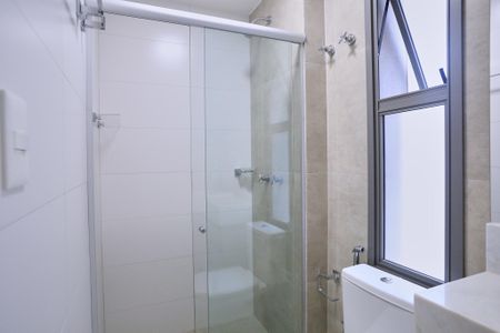 Apartamento para alugar com 70m², 2 quartos e 2 vagas Apartamento para alugar com 70m², 2 quartos e 2 vagasBanheiro da Suíte