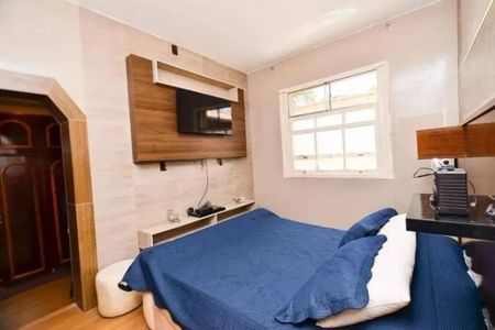 Casa para alugar com 6 quartos, 400m² em Santa Tereza, Belo Horizonte