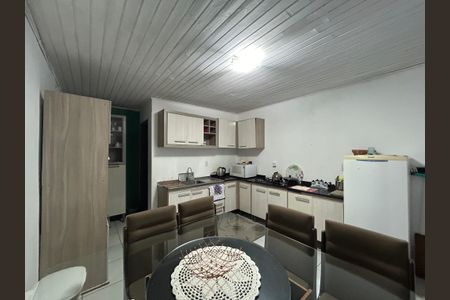 Casa à venda com 300m², 3 quartos e sem vagaCozinha