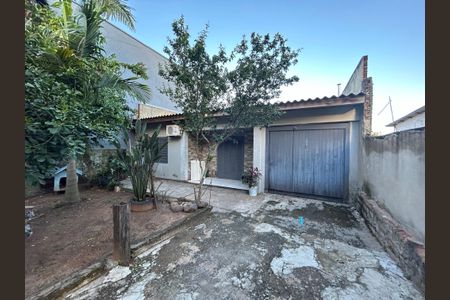 Casa à venda com 300m², 3 quartos e sem vagaFachada