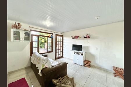 Casa à venda com 300m², 3 quartos e sem vagaSala