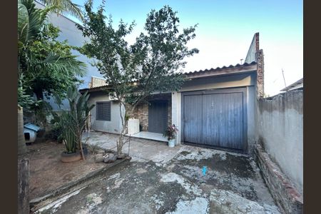 Casa à venda com 300m², 3 quartos e sem vagaFachada