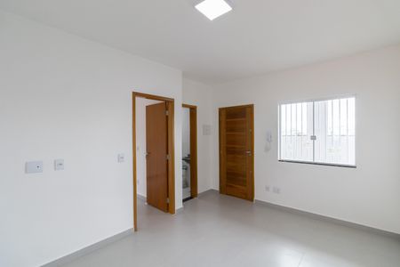 Sala e Cozinha de apartamento para alugar com 1 quarto, 34m² em Vila Talarico, São Paulo
