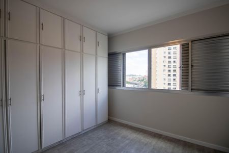 Apartamento à venda com 147m², 3 quartos e 2 vagas Apartamento à venda com 147m², 3 quartos e 2 vagasQuarto 2