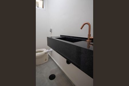 Apartamento à venda com 147m², 3 quartos e 2 vagas Apartamento à venda com 147m², 3 quartos e 2 vagasLavabo