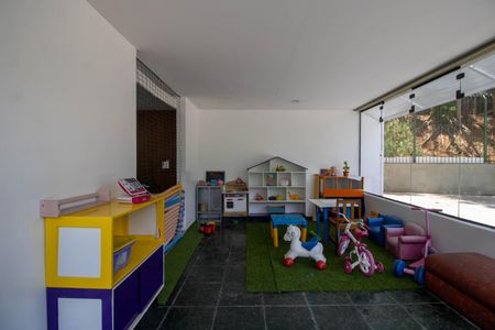 Apartamento à venda com 147m², 3 quartos e 2 vagas Apartamento à venda com 147m², 3 quartos e 2 vagasBrinquedoteca