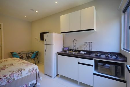 Quarto - Cozinha de apartamento para alugar com 1 quarto, 30m² em Santo Antonio de Lisboa, Florianópolis