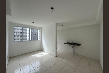Sala de apartamento para alugar com 2 quartos, 48m² em Barra da Tijuca, Rio de Janeiro