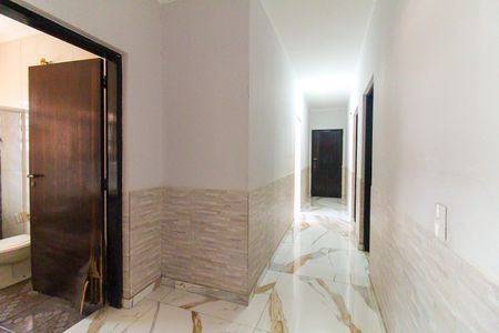 Casa à venda com 1200m², 3 quartos e 3 vagasHall