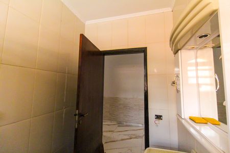 Casa à venda com 1200m², 3 quartos e 3 vagasBanheiro 2